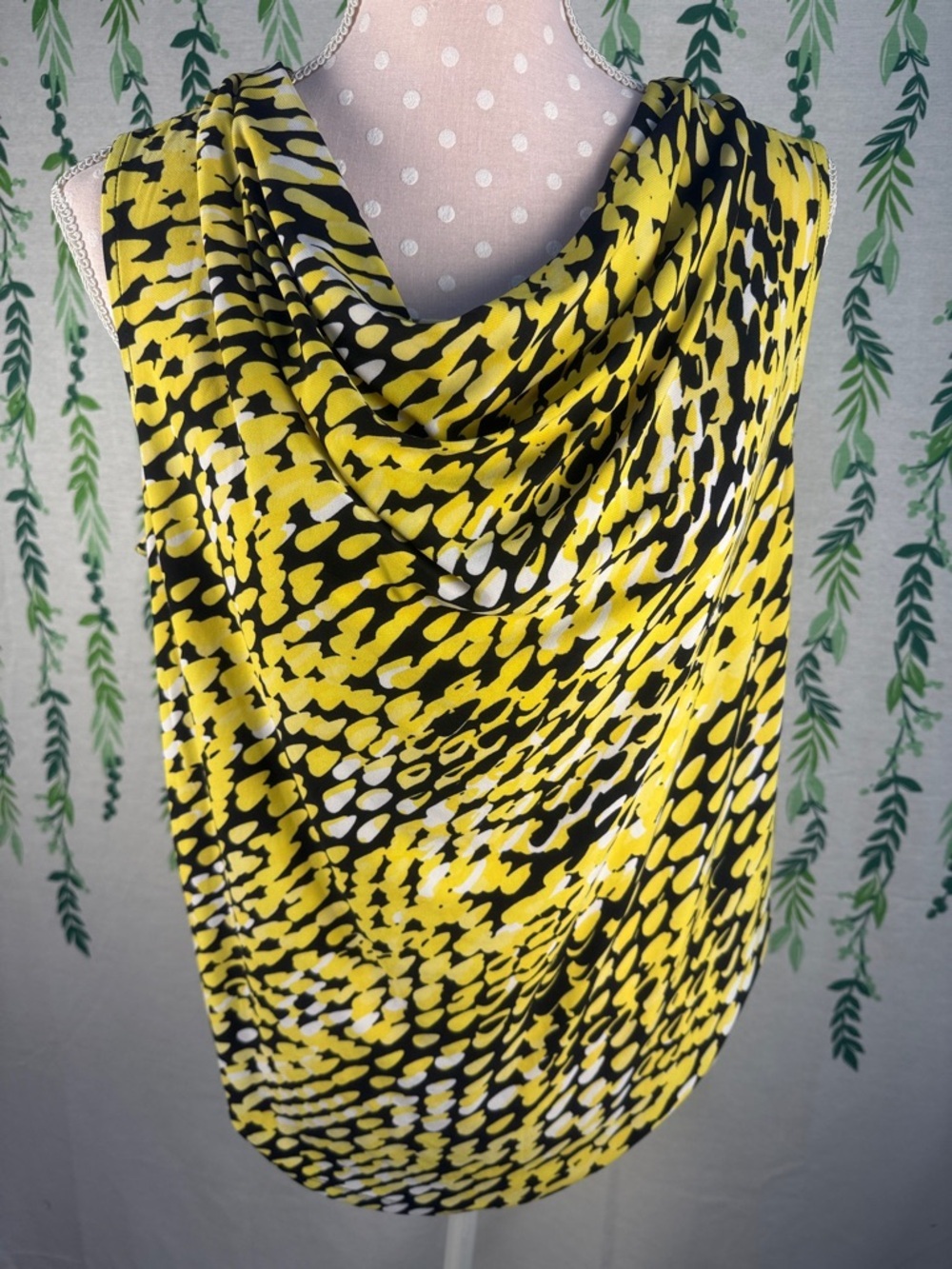 Evan Picone Yellow Black White Cowl Neck Sleeveless Top B5 - Picture 1 of 3